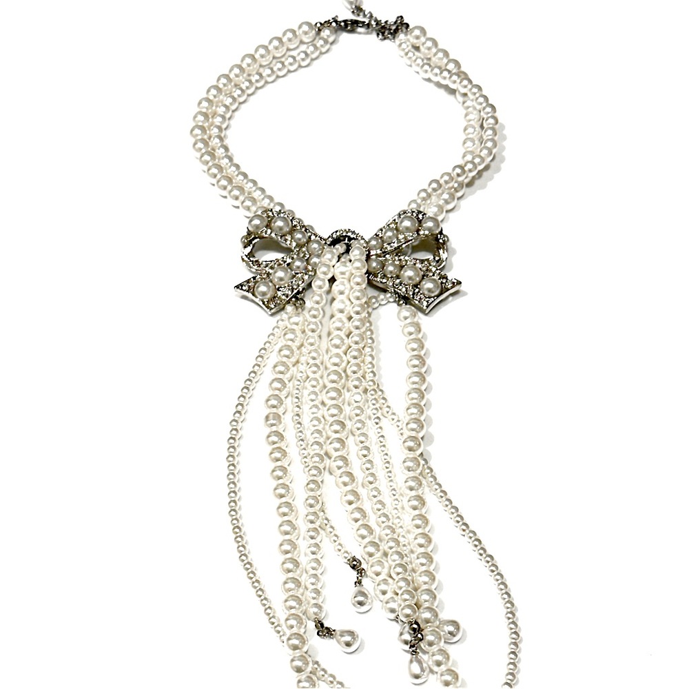 EXQUISITE COUTURE Pearl Bow Waterfall Necklace NWT $129